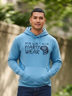 Mountain Hardwear Light Blue Pullover Hoodie with Logo Size Med